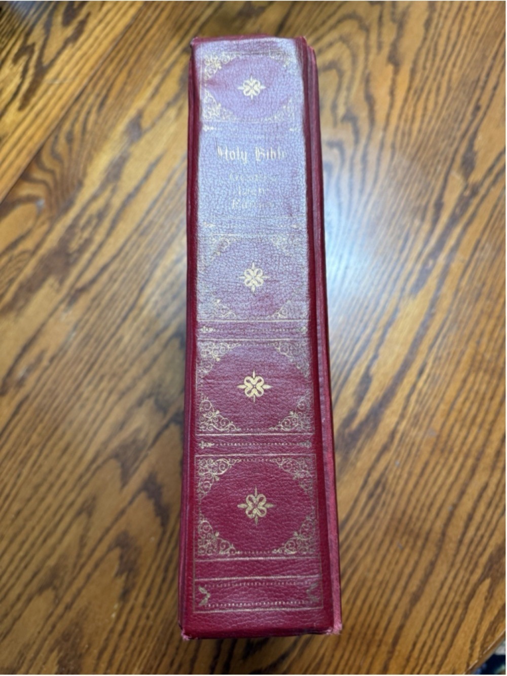 Vintage Holy Bible Large Print Hard Cover - Picture 7 of 13
